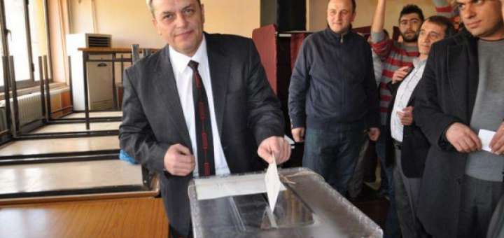BAŞKAN İBRAHİM AYPAR GÜVEN TAZELEDİ